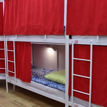 Hostel 777 Darnitsa 基輔 外观 照片