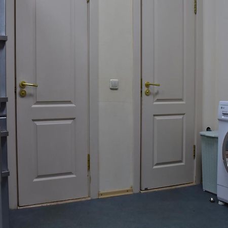 Hostel 777 Darnitsa 基輔 外观 照片