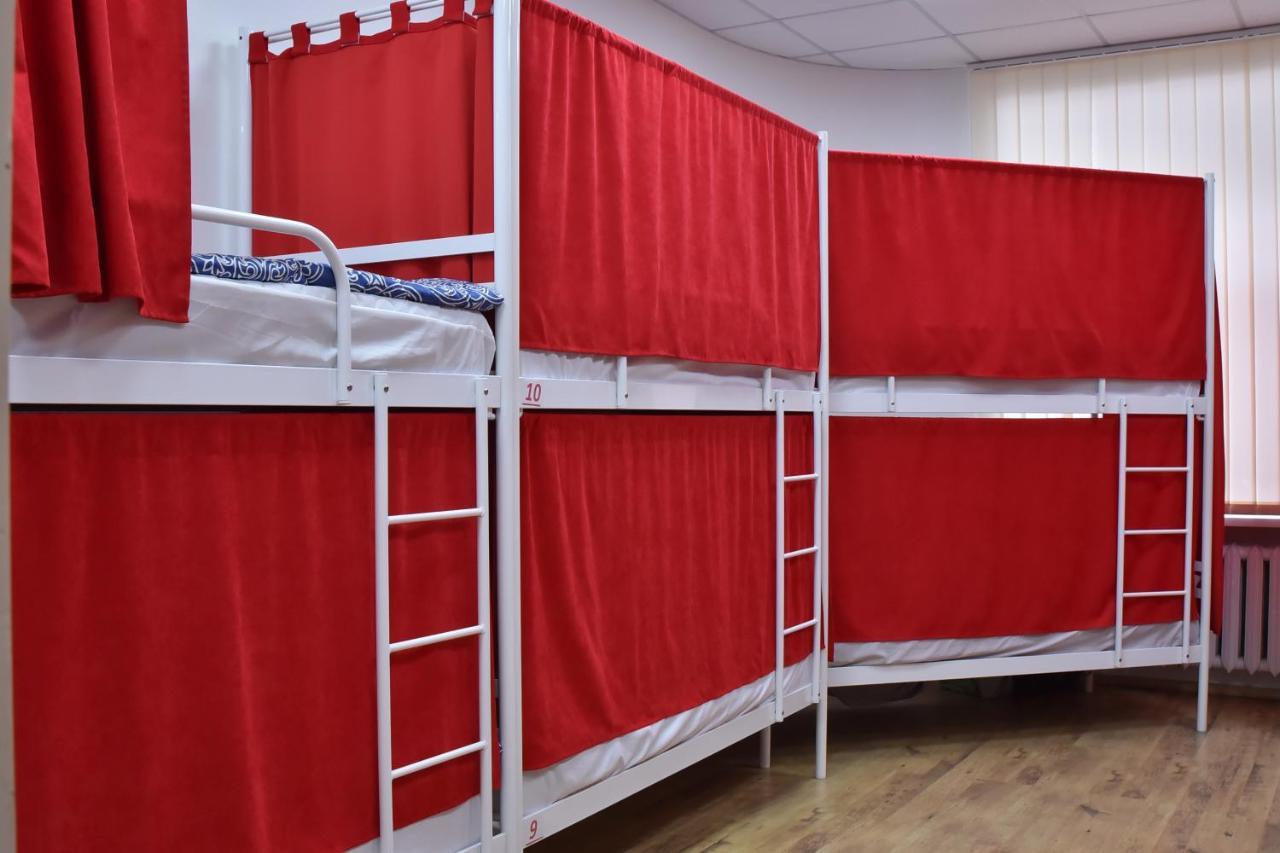 Hostel 777 Darnitsa 基輔 外观 照片